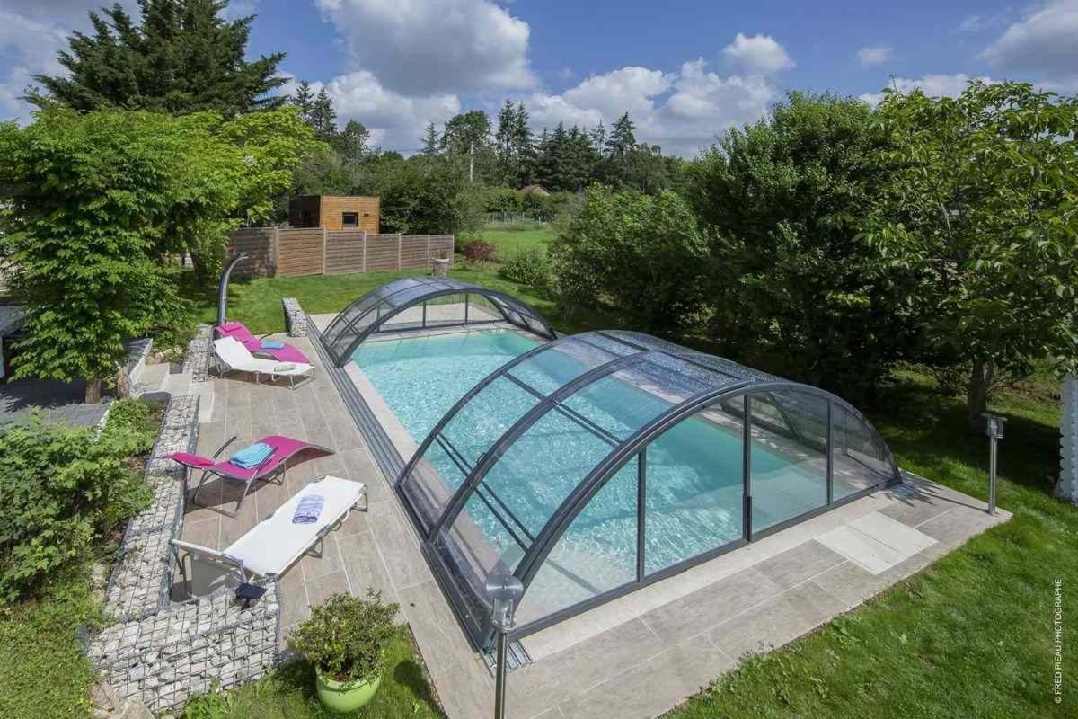 Au Coeur Du Bien Etre, Chambre D'Hotes Avec Piscine Chauffee Et Couverte, Spa, Sauna, Massages Monteaux Bagian luar foto